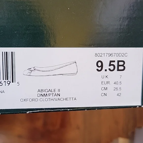 Lauren Ralph Lauren Flats - Picture 6 of 6